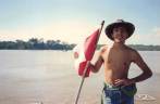 Navegando na parte peruana do rio Amazonas, de Iquitos, no Peru, a Tabatinga, no Brasil  (foto de Julho de 1990)